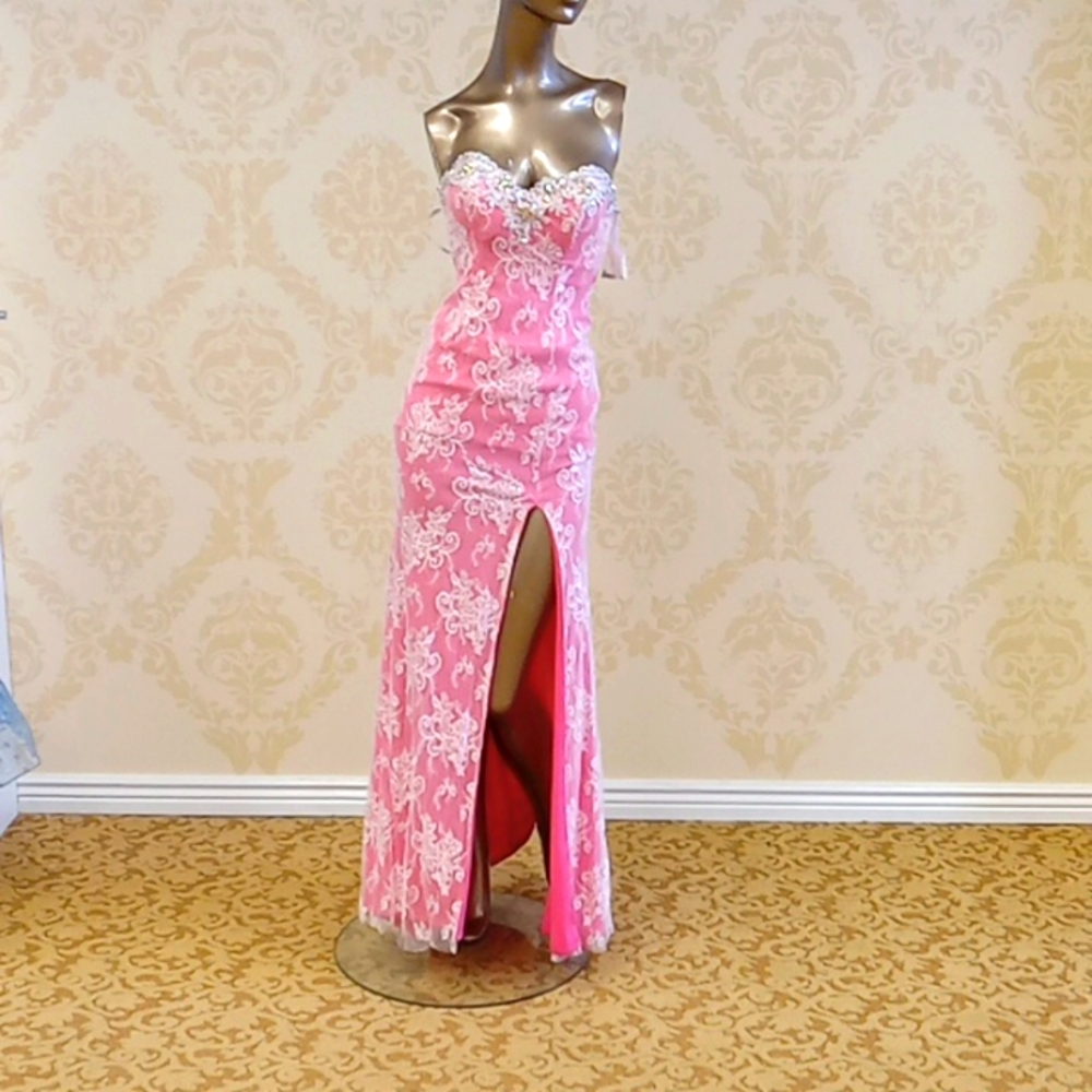 Nwot Studio 17 size 0 prom dress